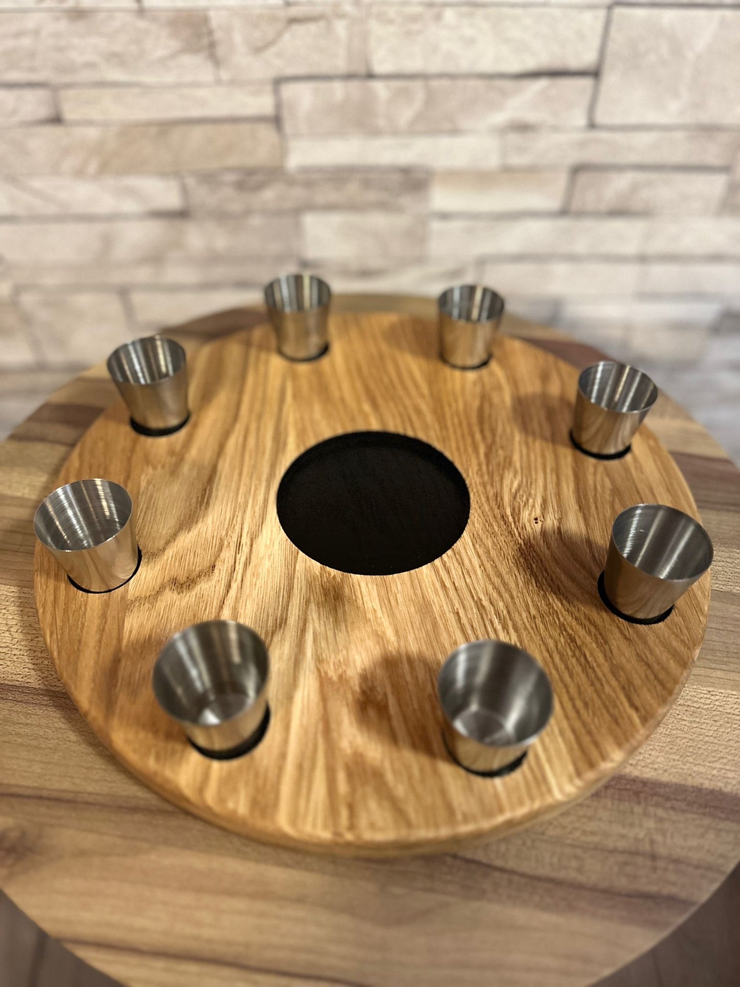 Schnapsbrett inkl. Personalisierung & auf Wunsch mit Schnapspinnchen | Geschenk | Hochzeit | Party | Bar | Feste | Feiern