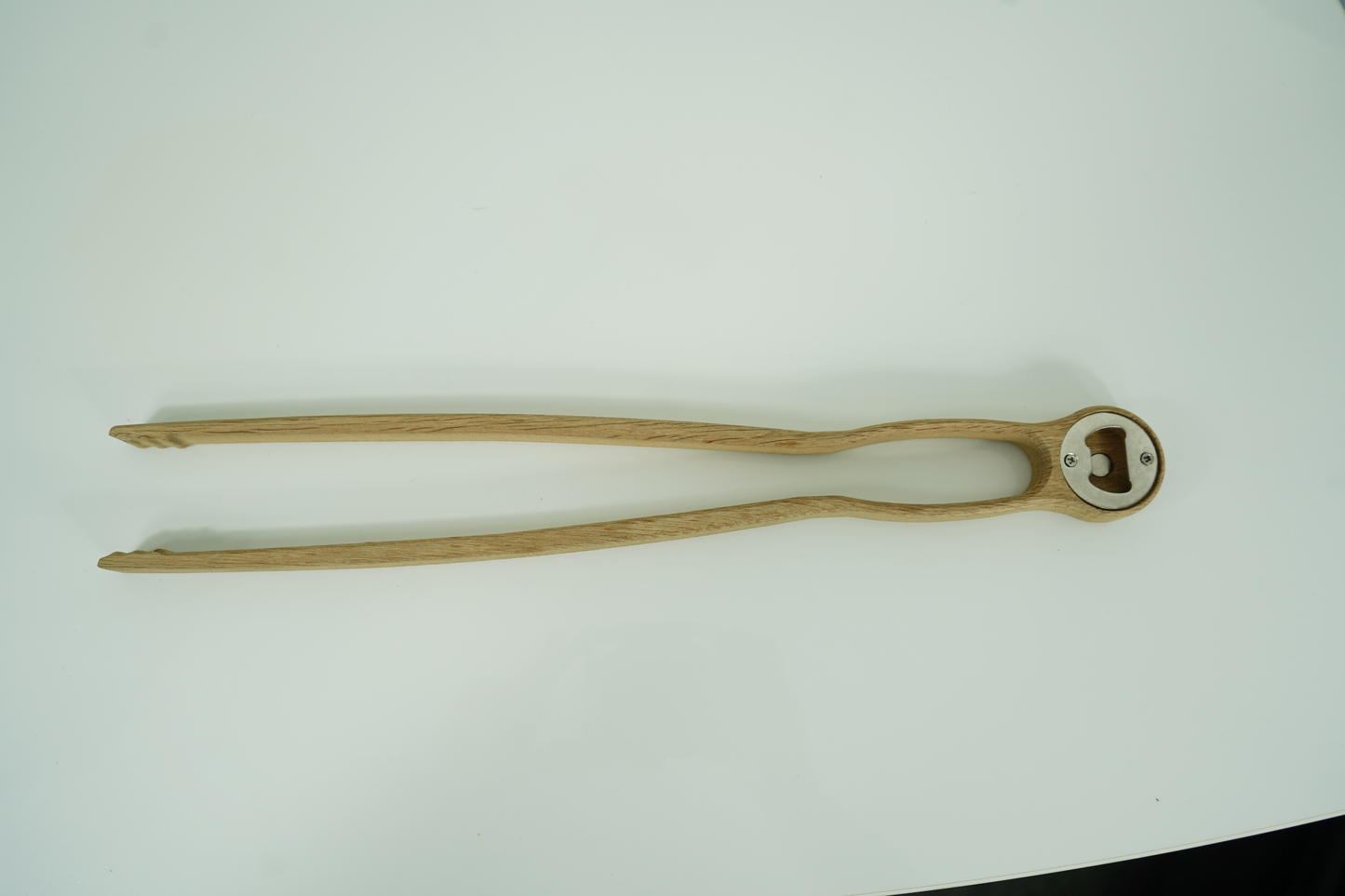 🌭🔥 Die ultimative Grillzange – Dein multifunktionales BBQ-Tool! Essen und trinken ideal vereint🍻✨